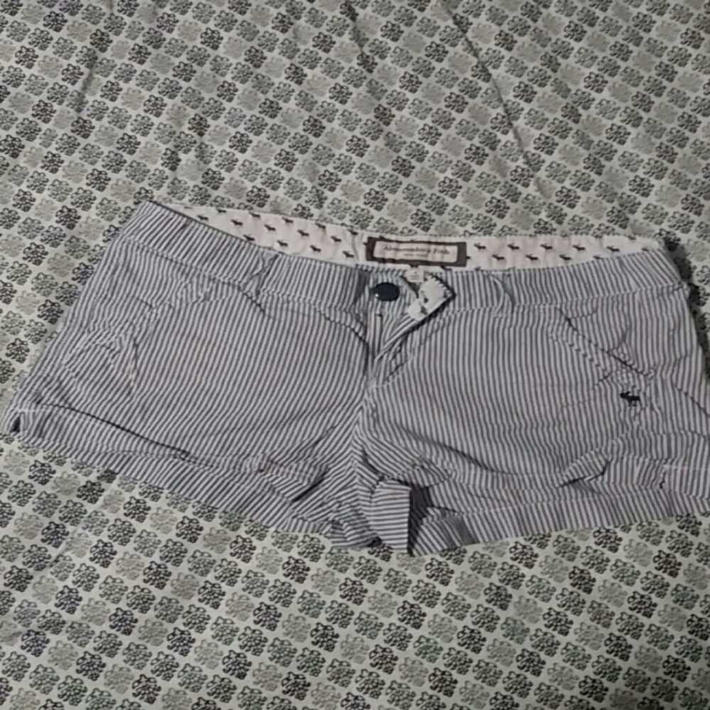 Abercrombie & Fitch striped shorts
