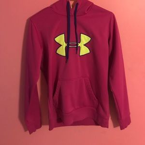 Under armour sweatshirt.