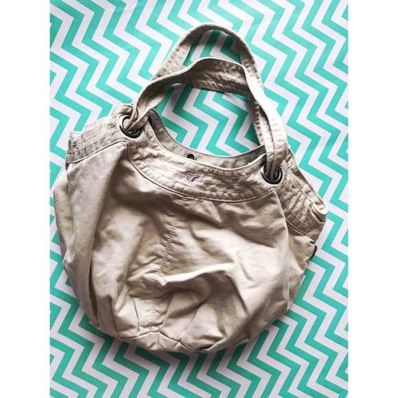 American Eagle Outfitters Handbags - American Eagle bucket bag