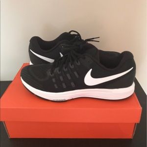 2017 Nike Zoom Vomero 11