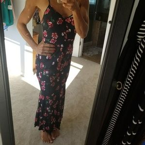 Sexy Black Floral Maxi
