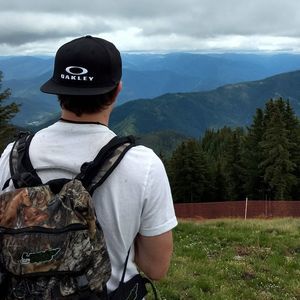 Meet your Posher, Dillon