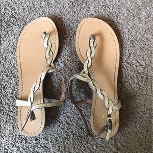 Unisa Sandals Size 8, worn once