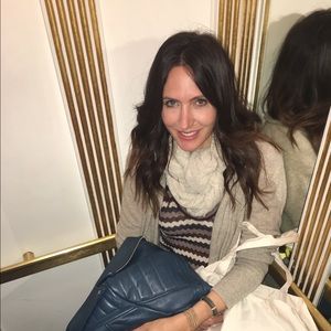 Meet your Posher, Aly