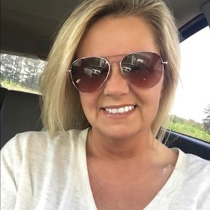 Meet your Posher, Tonya