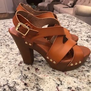 Mossimo Summer Heels size 8.5