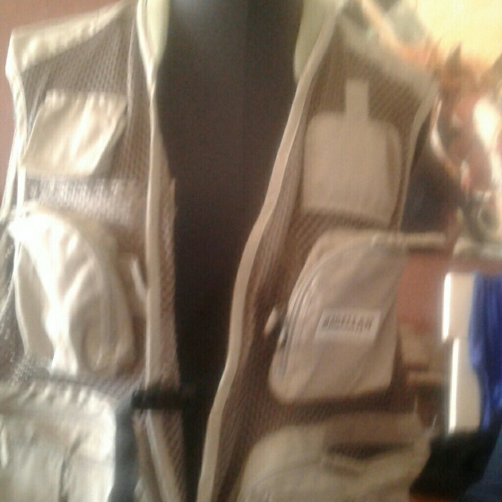 MAGELLAN SPORTWEAR used