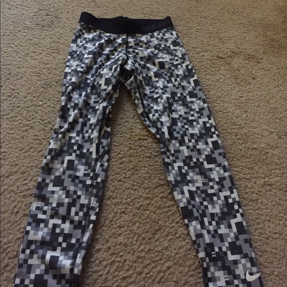 Nike compression dri fit pants