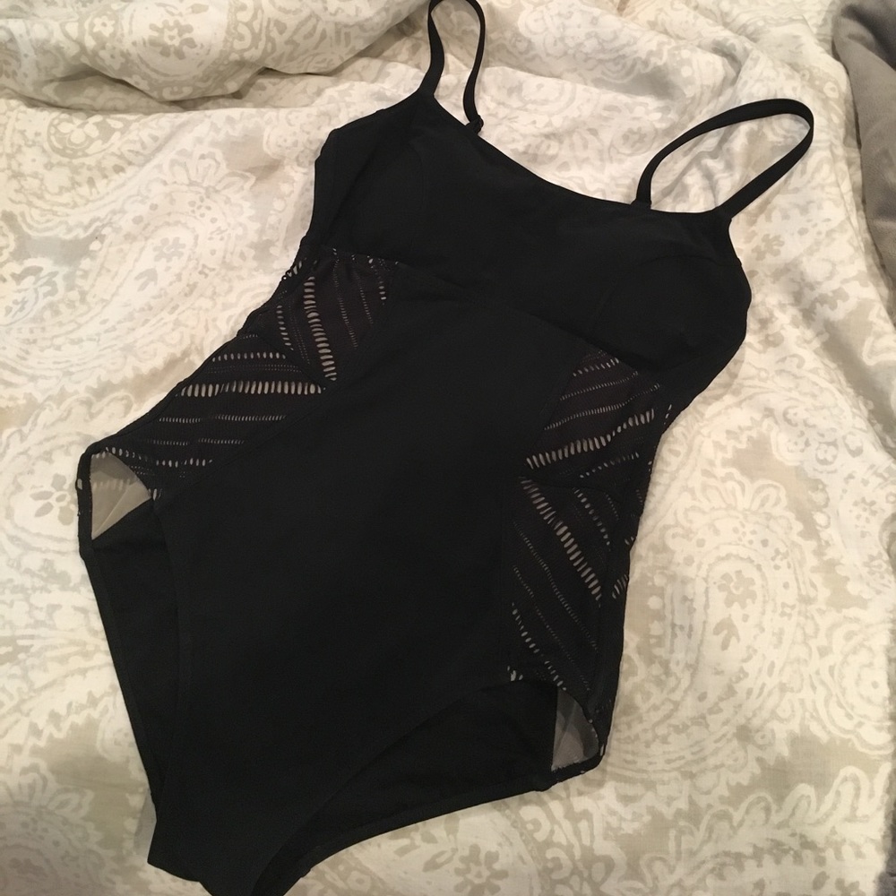 Profile by Gottex one piece swim suit