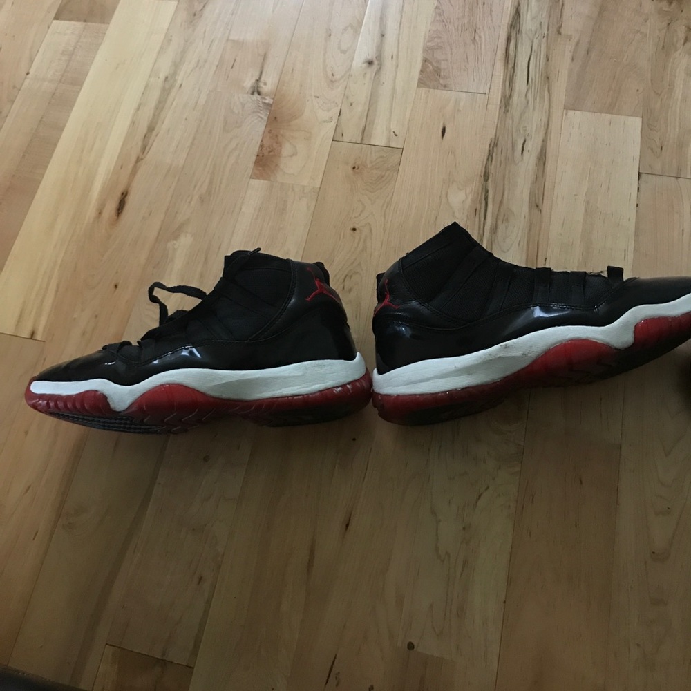 Bred 11's  size 8.5