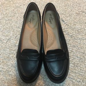 Brand New Black Flats