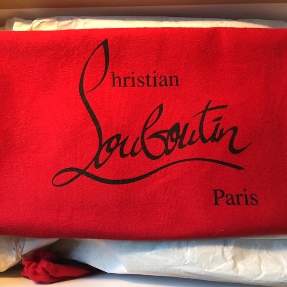 Christian Louboutin Black "So Kate" - Picture 2 of 10