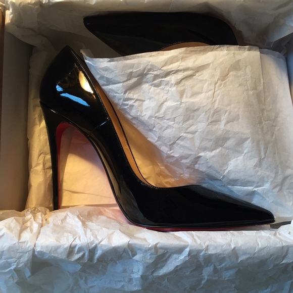 Christian Louboutin Black "So Kate" - Picture 4 of 10