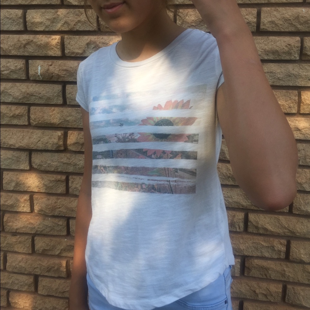 Cute floral shirt from Aeropostale