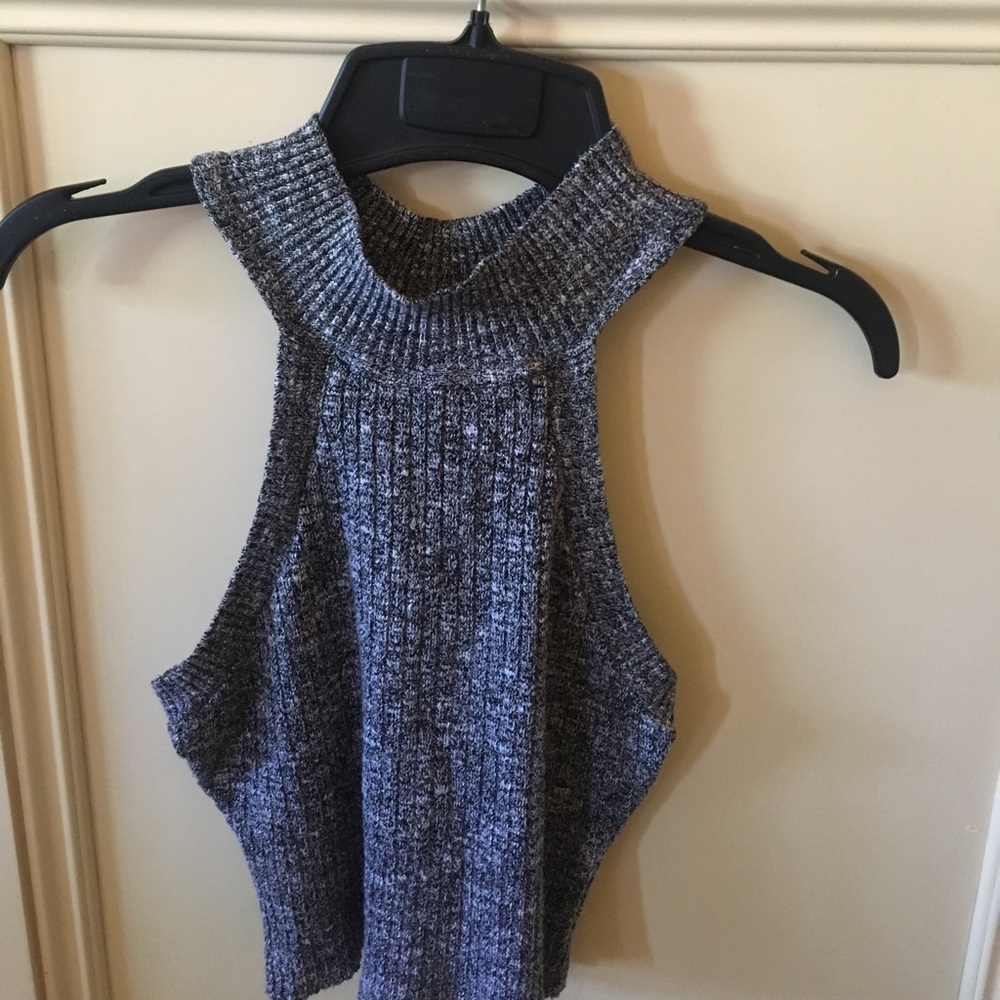Gray crop top