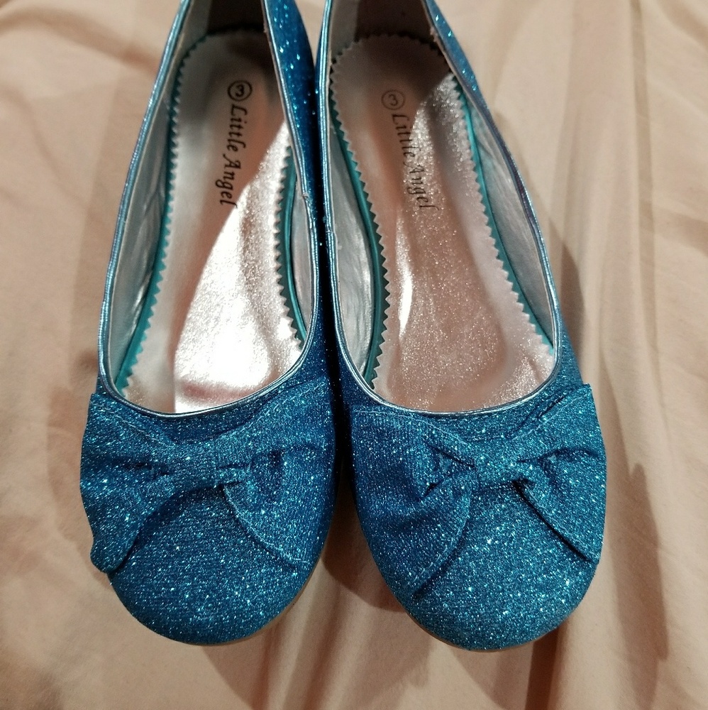 Caribbean blue, turquoise blue shoes