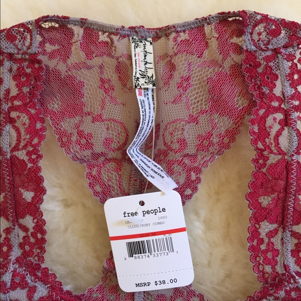 Last One- (S) Free People Racerback Lace Bralette - Picture 4 of 8