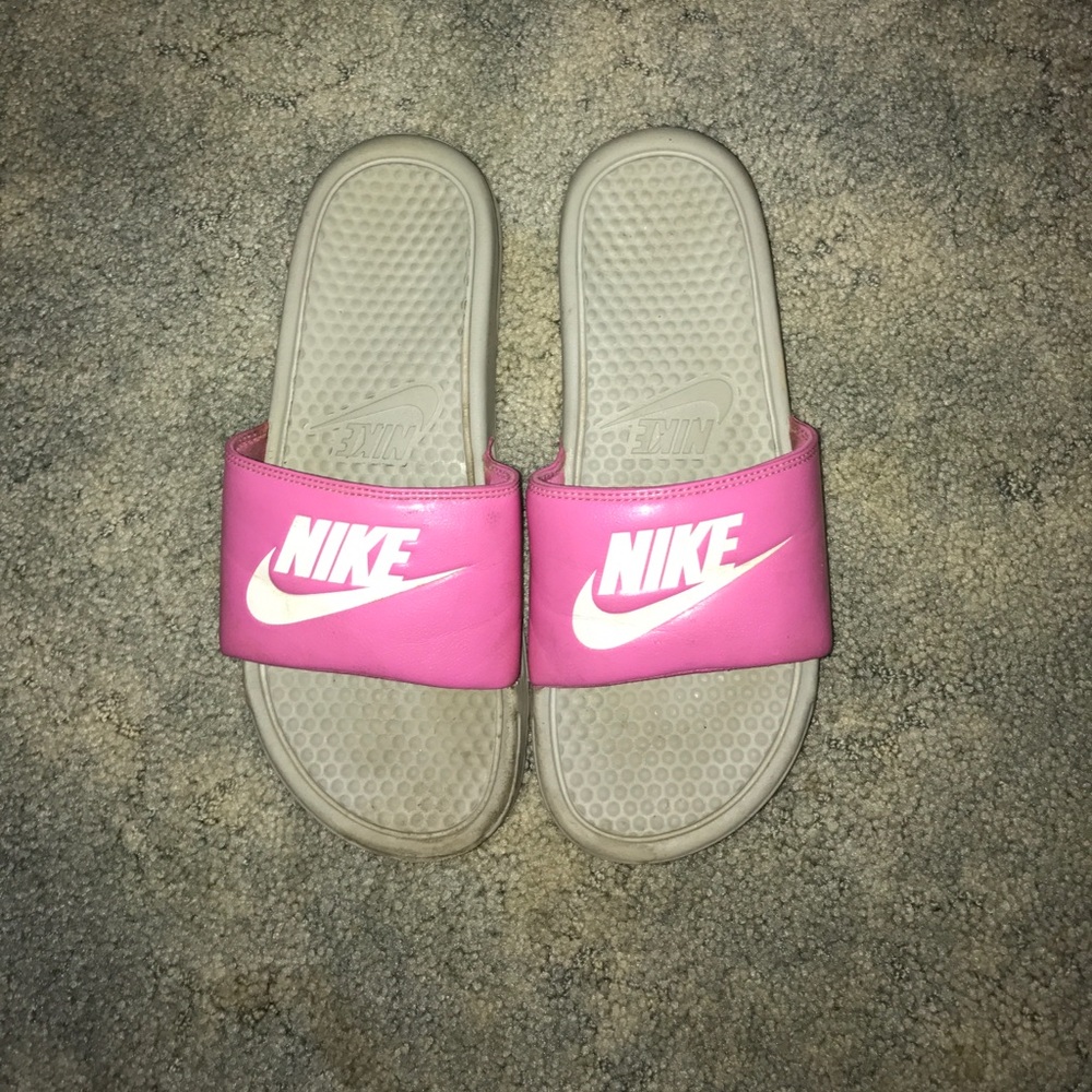 Nike slides