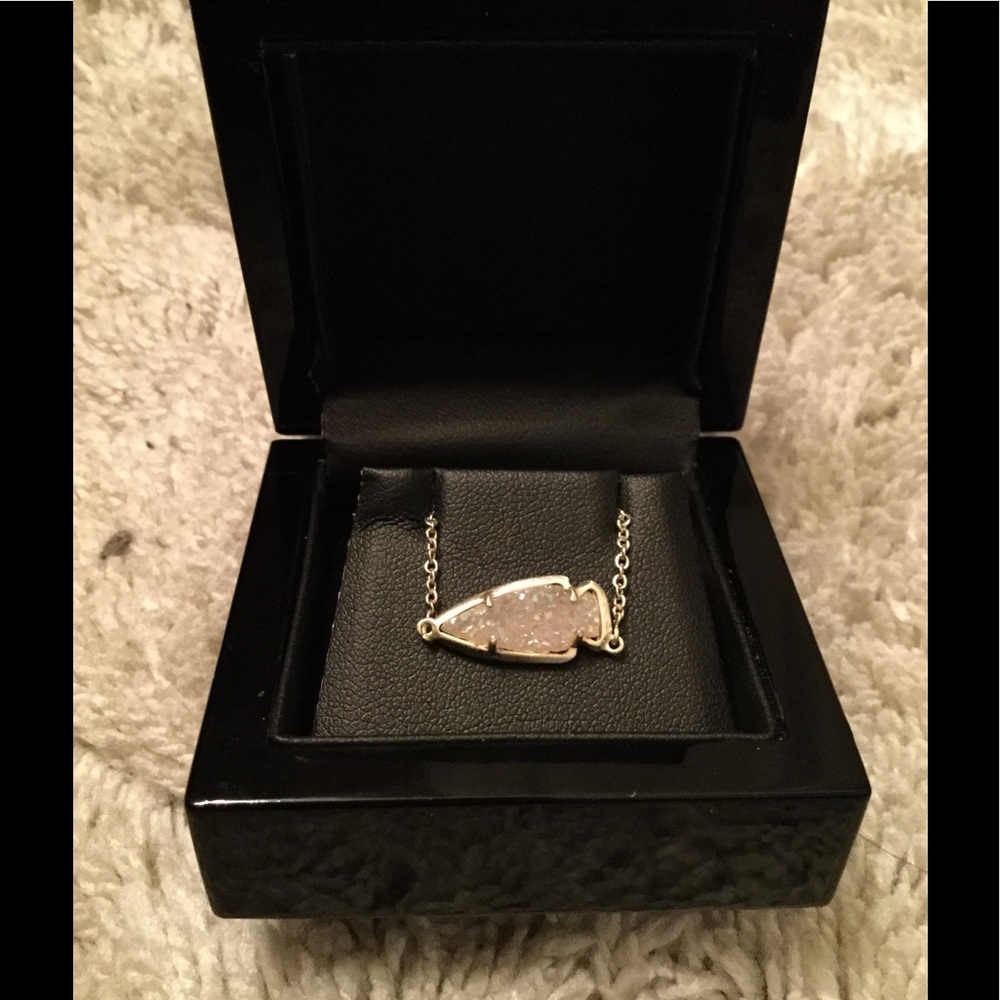 Kendra Scott Kasey Necklace