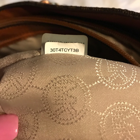 Michael Kors Tote - Picture 6 of 8