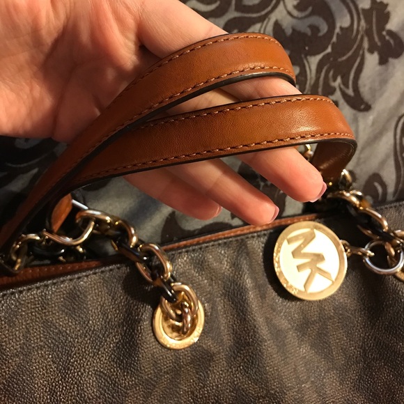 Michael Kors Tote - Picture 8 of 8