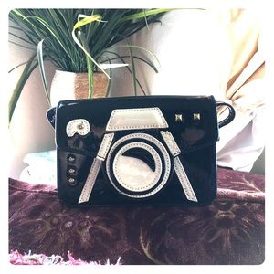 Camera style Crossbody handbag