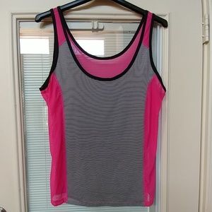 New Balance sheet back tank top