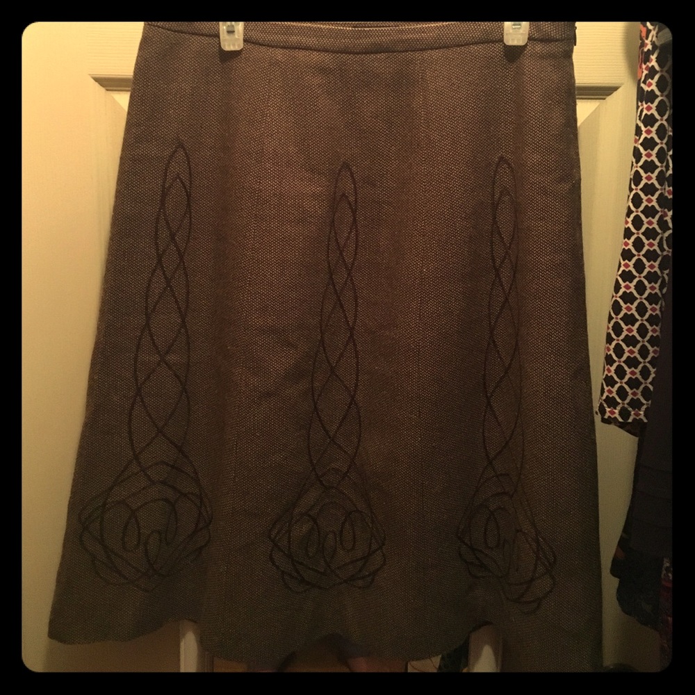 Brown wool like skirt