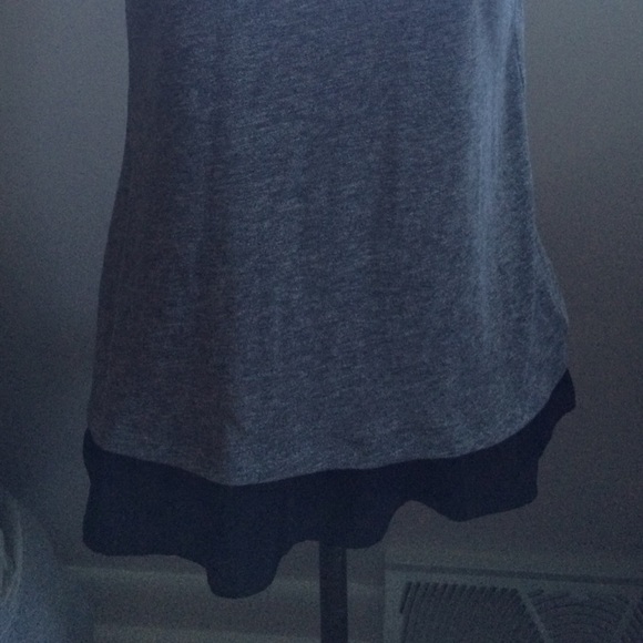 NWOT J Crew Ruffle Bottom Tank Top - Picture 4 of 4