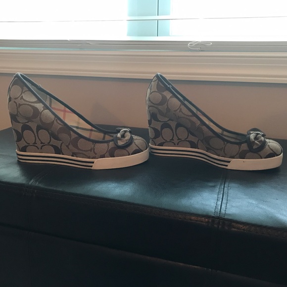 Coach wedges - Picture 3 of 4