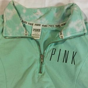 🇺🇸Sale! (limited time only) VS Pink Pullover