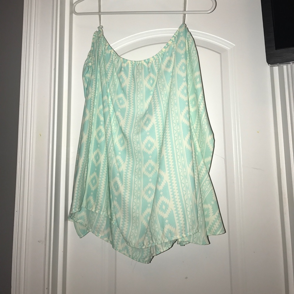 Off the shoulder Aztec Top