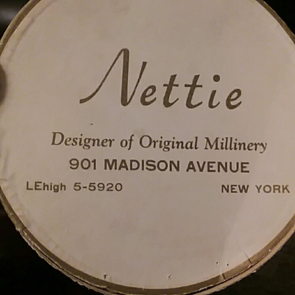 Netti  Mink hat & Accessories