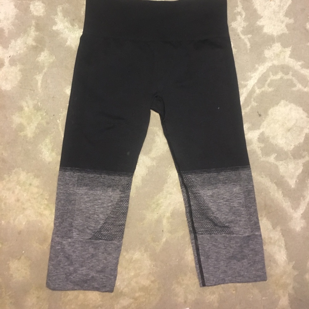 Lululemon Athletica Crop Ombré Legging