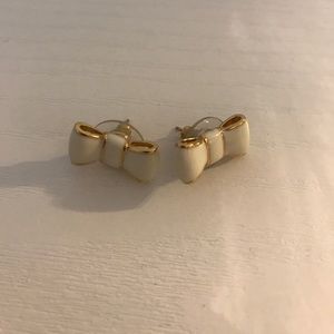 Kate spade white and gold bow stud earrings