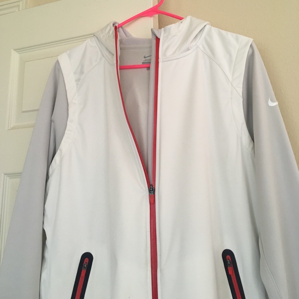 Nike bomber jacket!!
