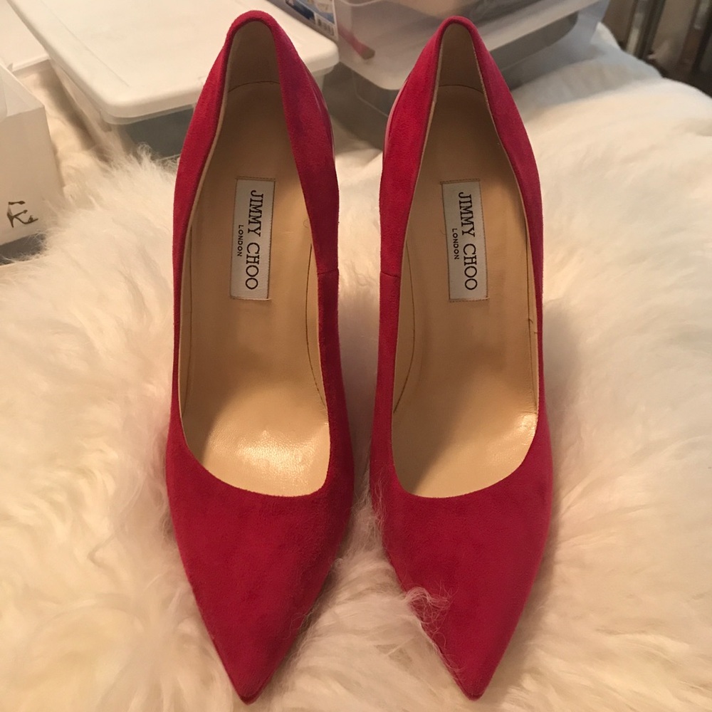 Pink jimmy choos! 👠