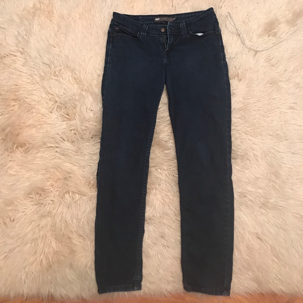 demi curve low rise skinny levi jeans