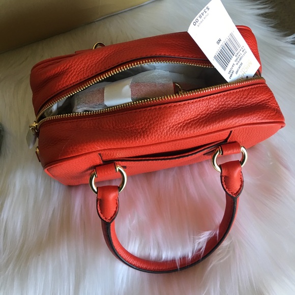 🔥 MK Smll Satchel Lther color Sienna gently used - Picture 2 of 4