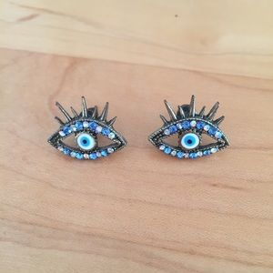 Funky eye earrings