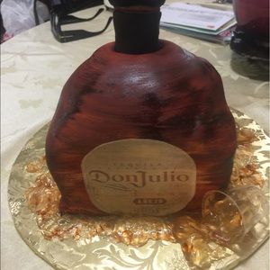 Meet your Posher, Yake