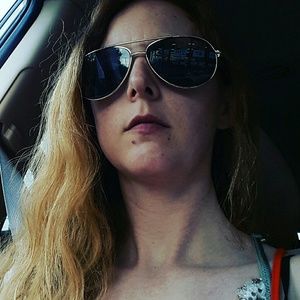 Meet your Posher, Lacy