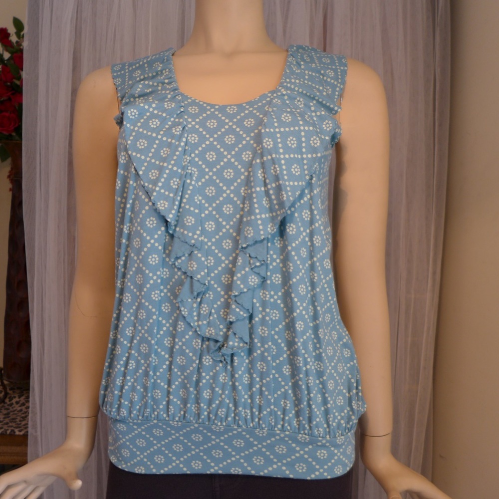 Cute seafoam tank