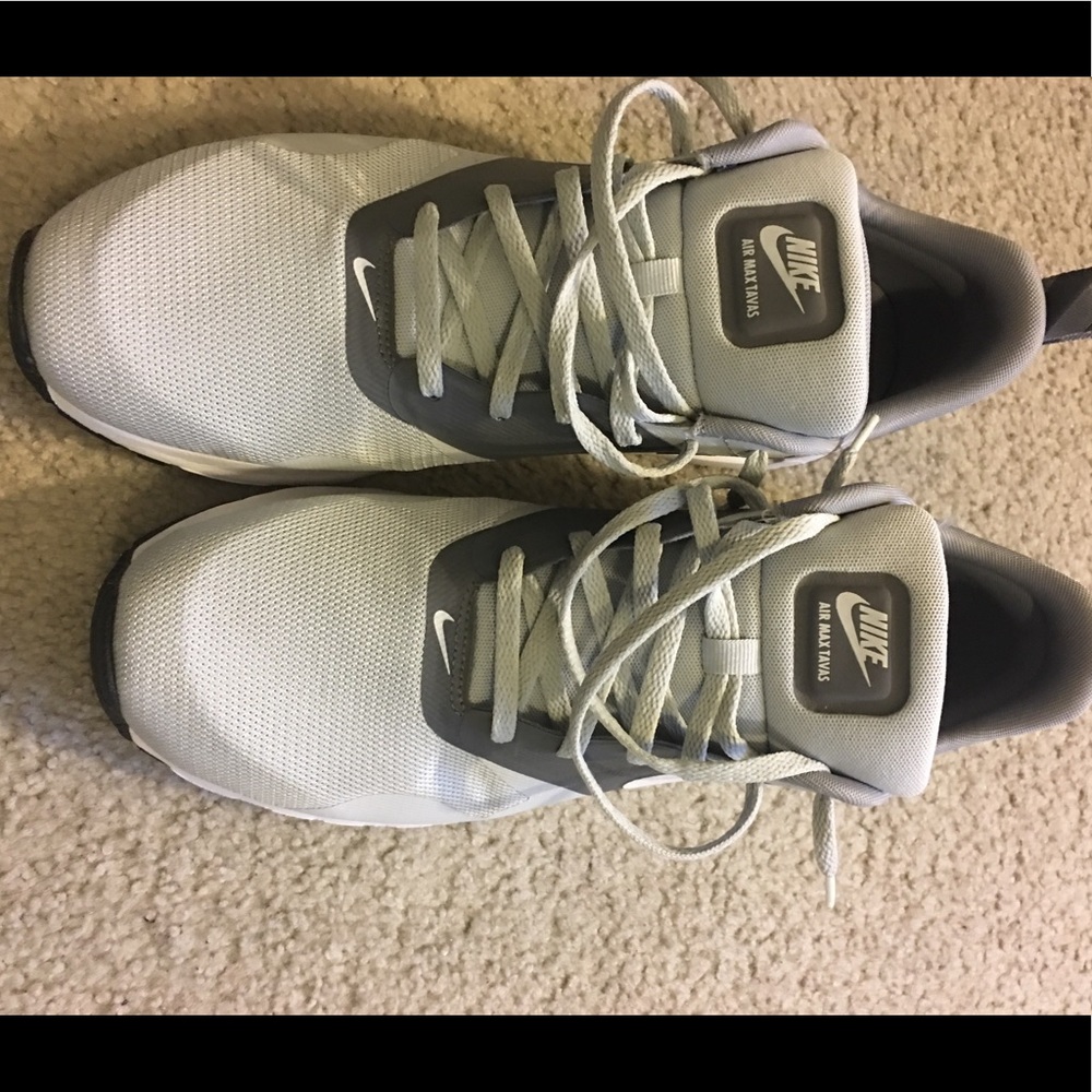 Nike Air Max Tavas. Size 12