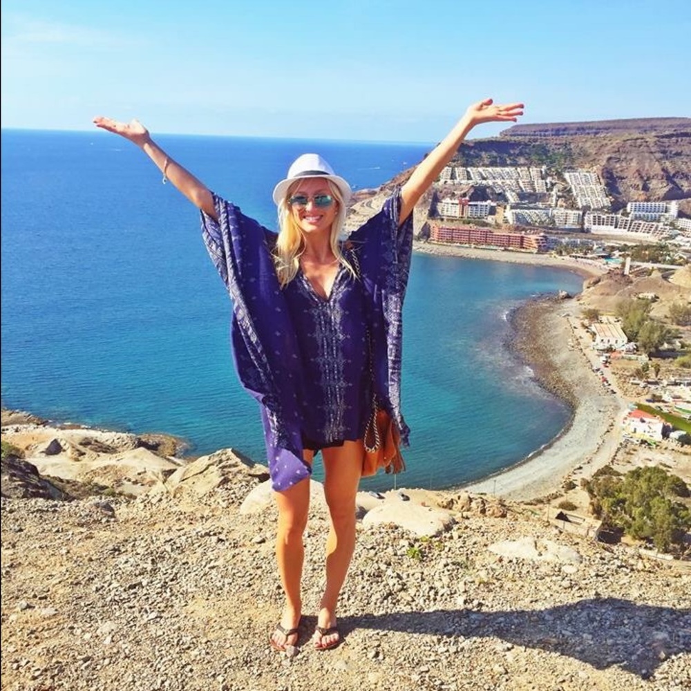 Urban outfitters patterned top/dress/cover up XS/S