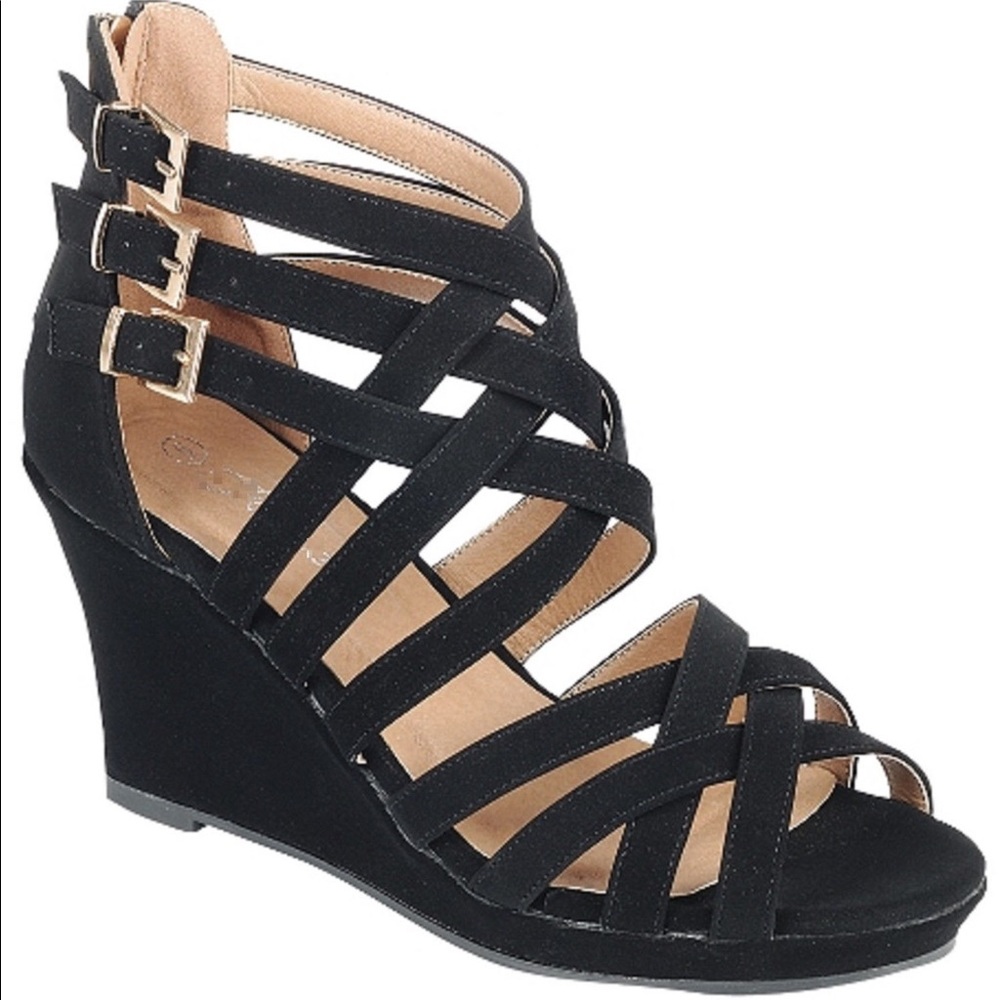 Black Strappy Wedge sandal shoes- Size 5.5