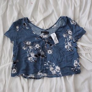 Kendall & Kylie button down floral crop top