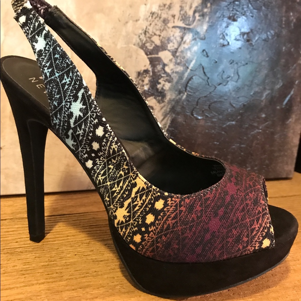 Nicole Miller Multi color slip on strap sandals