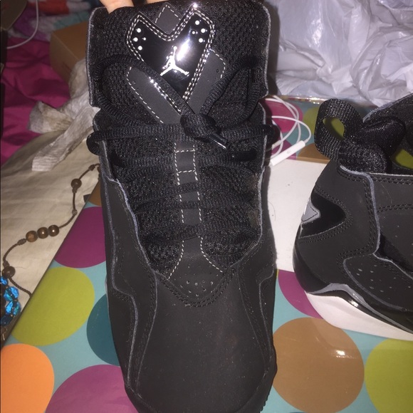 Jordans - Picture 3 of 4