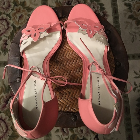 Banana Republic Ankle Strap Sandals - Picture 5 of 8